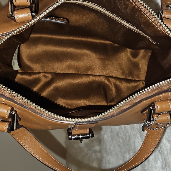 Coach Charlie Jessa Mini Leather Handbag. EUC - Picture 8 of 9